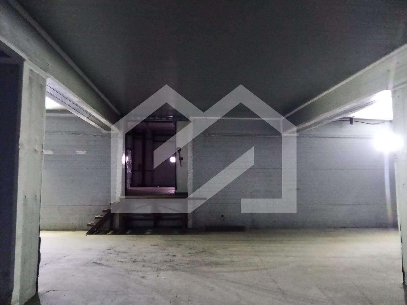 ворота склад .jpeg