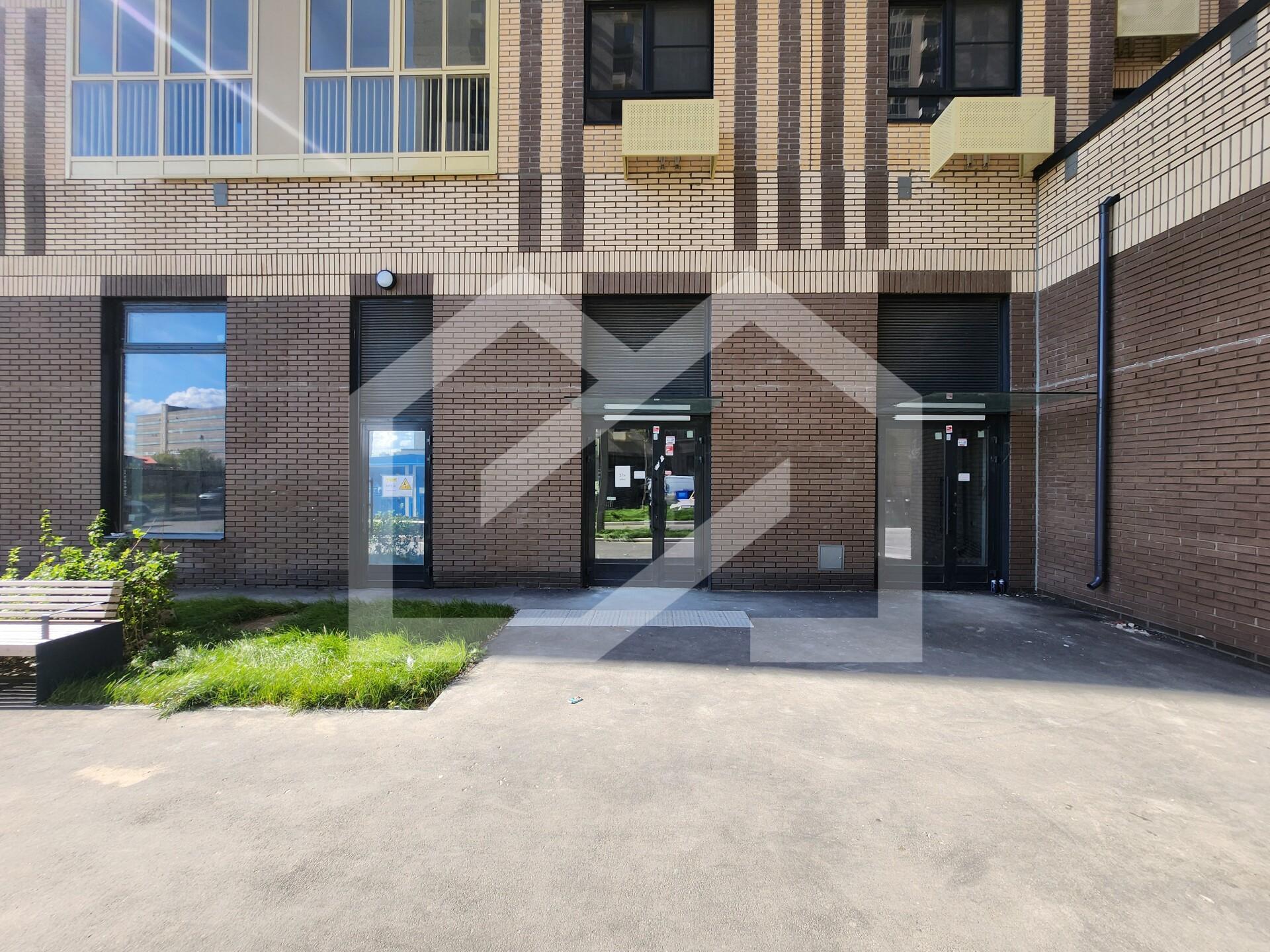 ГП16969012.Нежилое помещение.Входная группа объекта.jpg