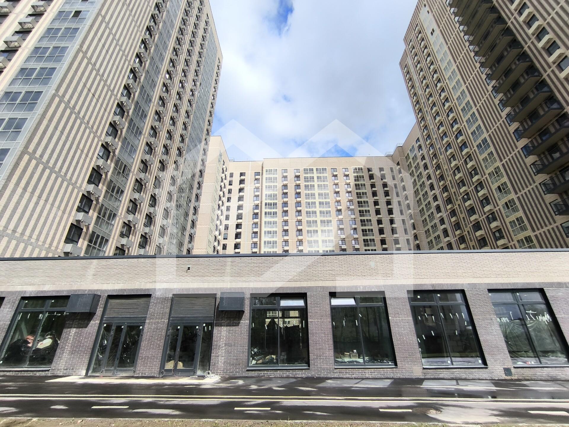 ГП16969012.Нежилое помещение.Общий фасад здания.jpg