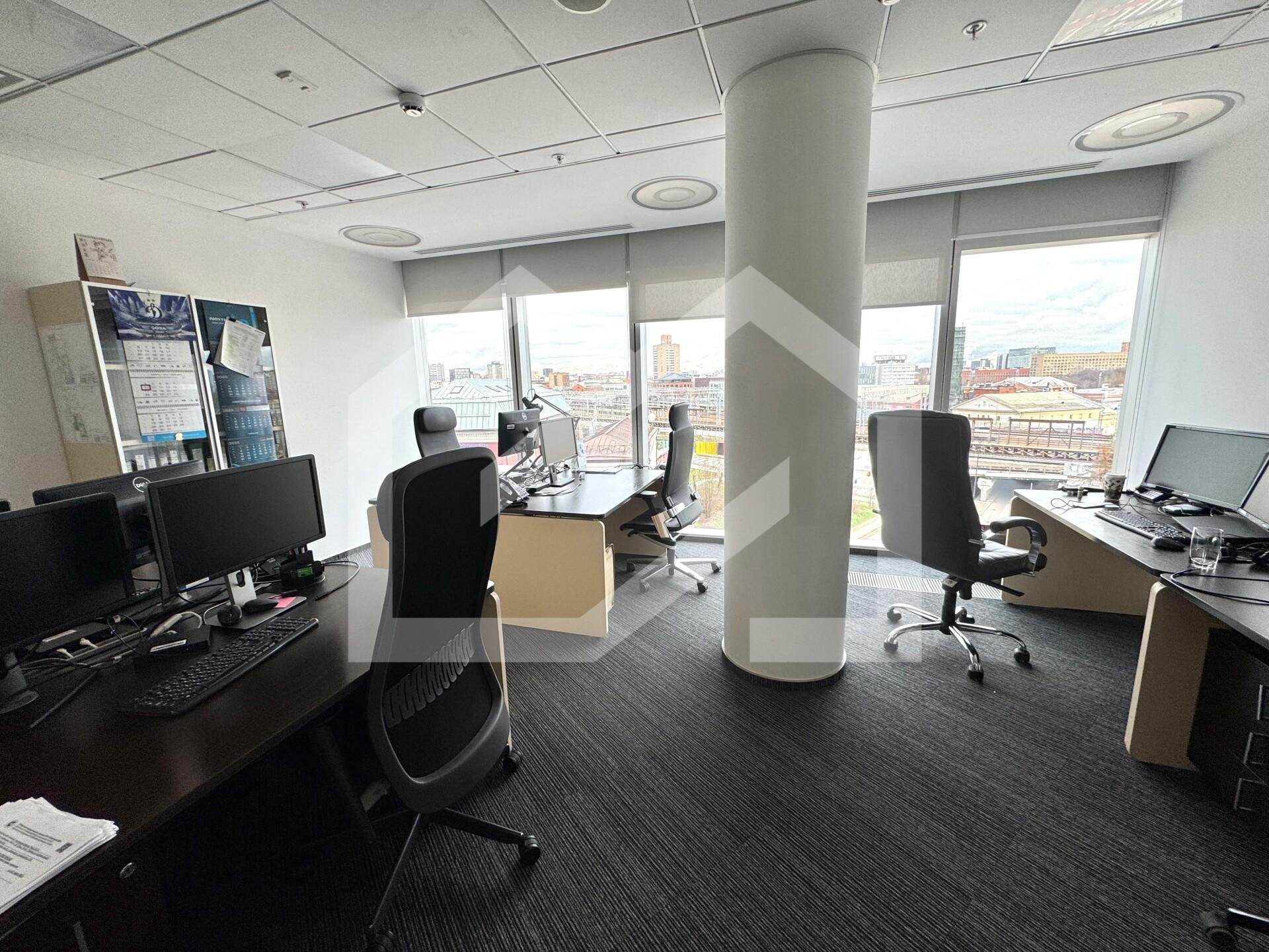 WhatsApp Image 2025-11-19 at 12.37.18.jpeg