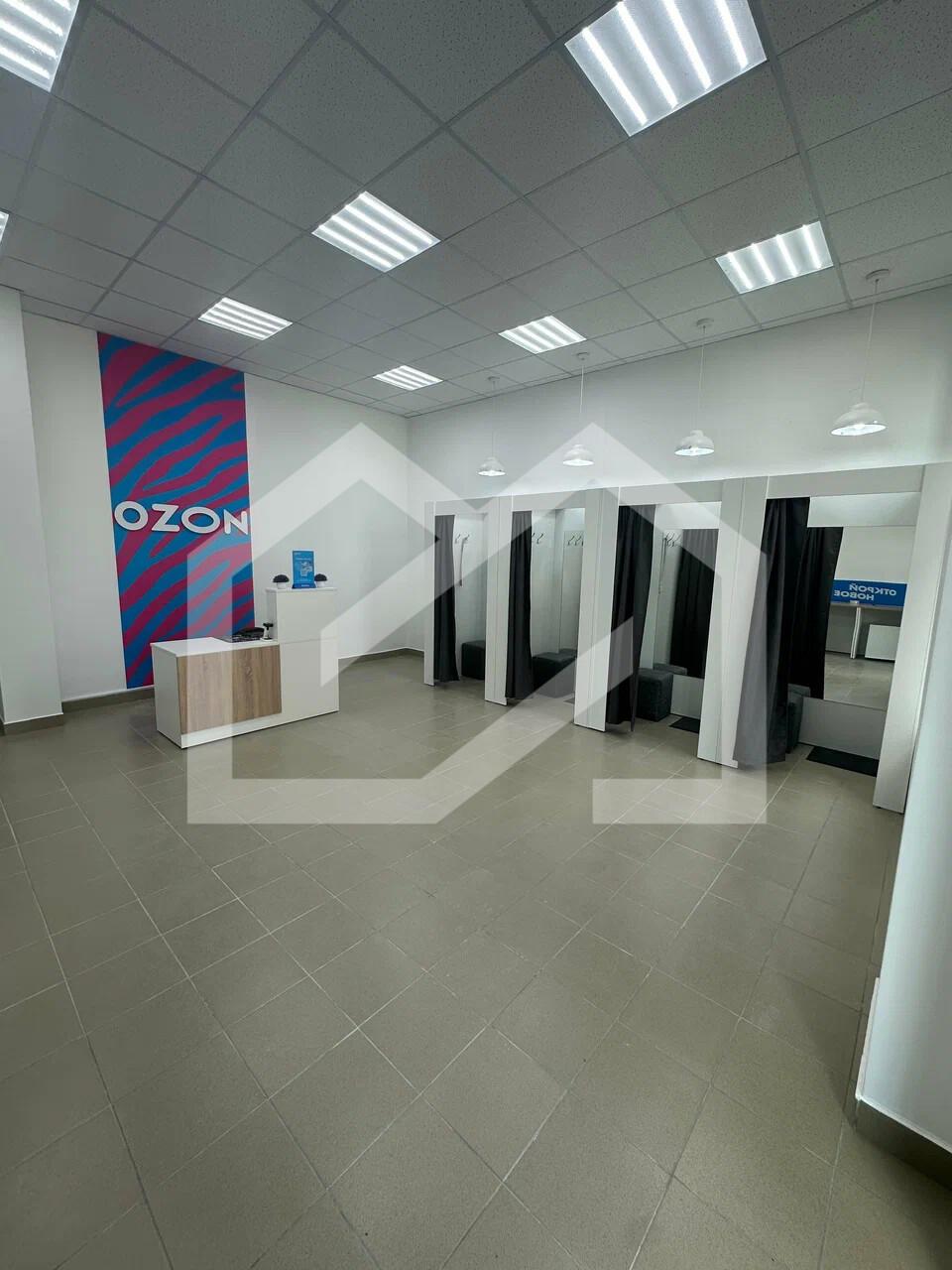 XXXL - 2025-11-28T134046.241.webp