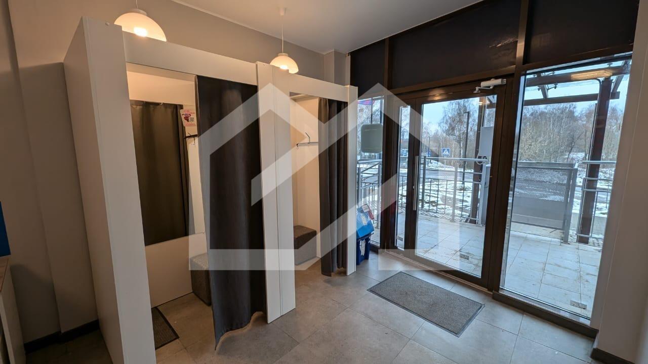 WhatsApp Image 2025-12-08 at 11.47.03 (2).jpeg