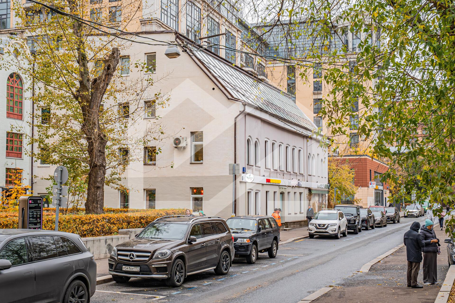 здание сбоку 2.jpg