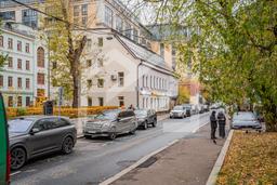 здание сбоку 3.jpg