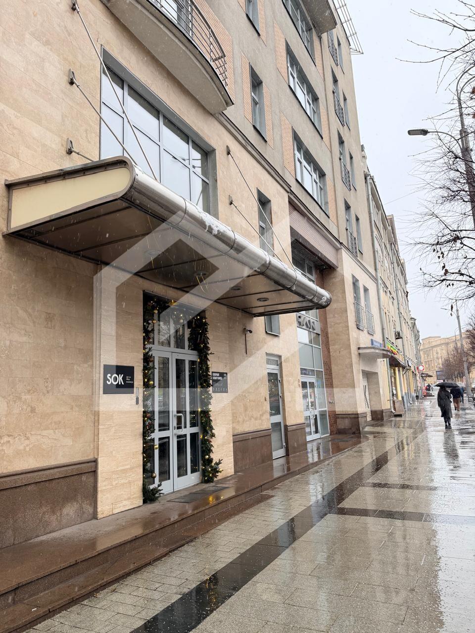 WhatsApp Image 2025-11-18 at 13.12.04 (4).jpg