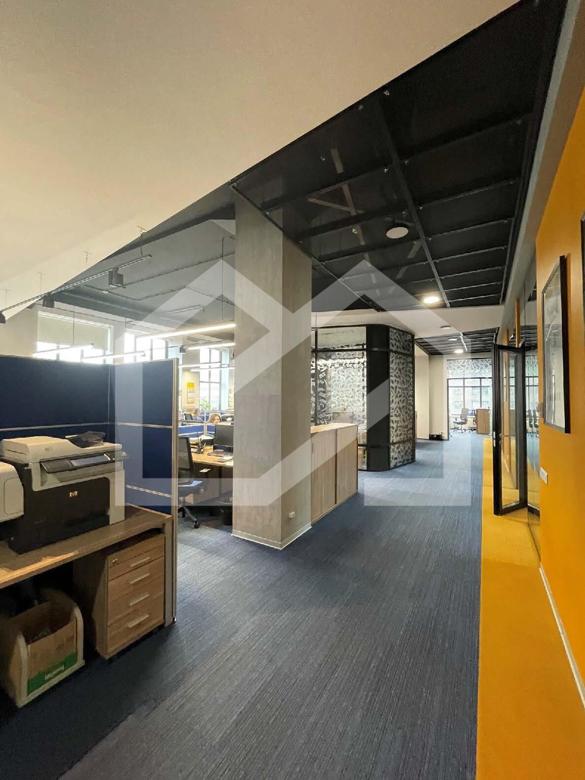 Презентация БЦ Буревестник 861,94 кв.м_Страница_04_Изображение_0001.jpg