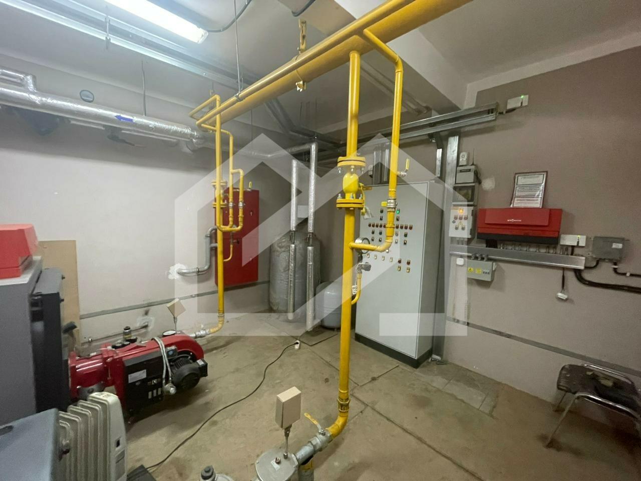 WhatsApp Image 2024-06-10 at 17.05.30 (1).jpeg