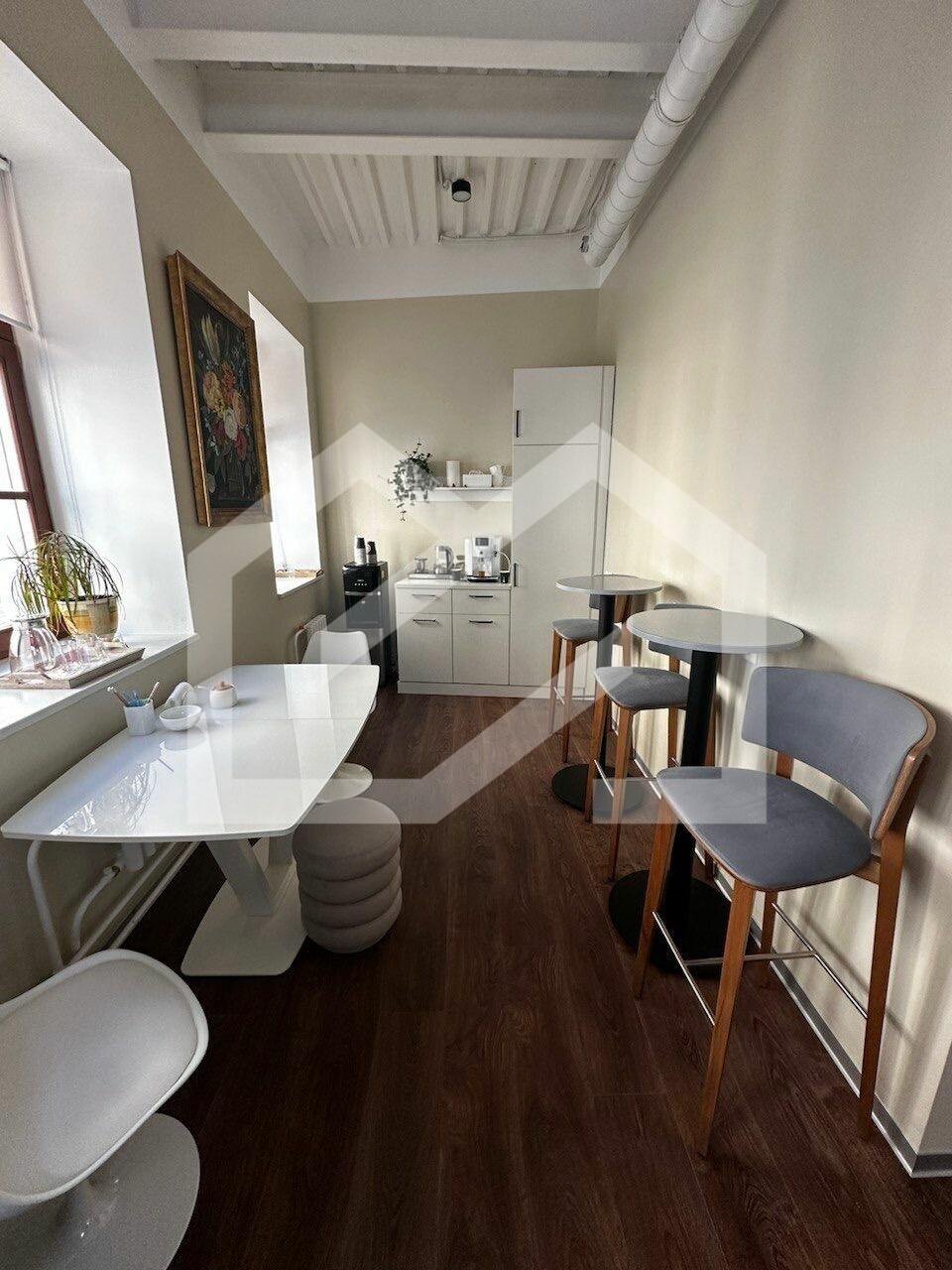 WhatsApp Image 2025-03-25 at 12.41.12.jpeg