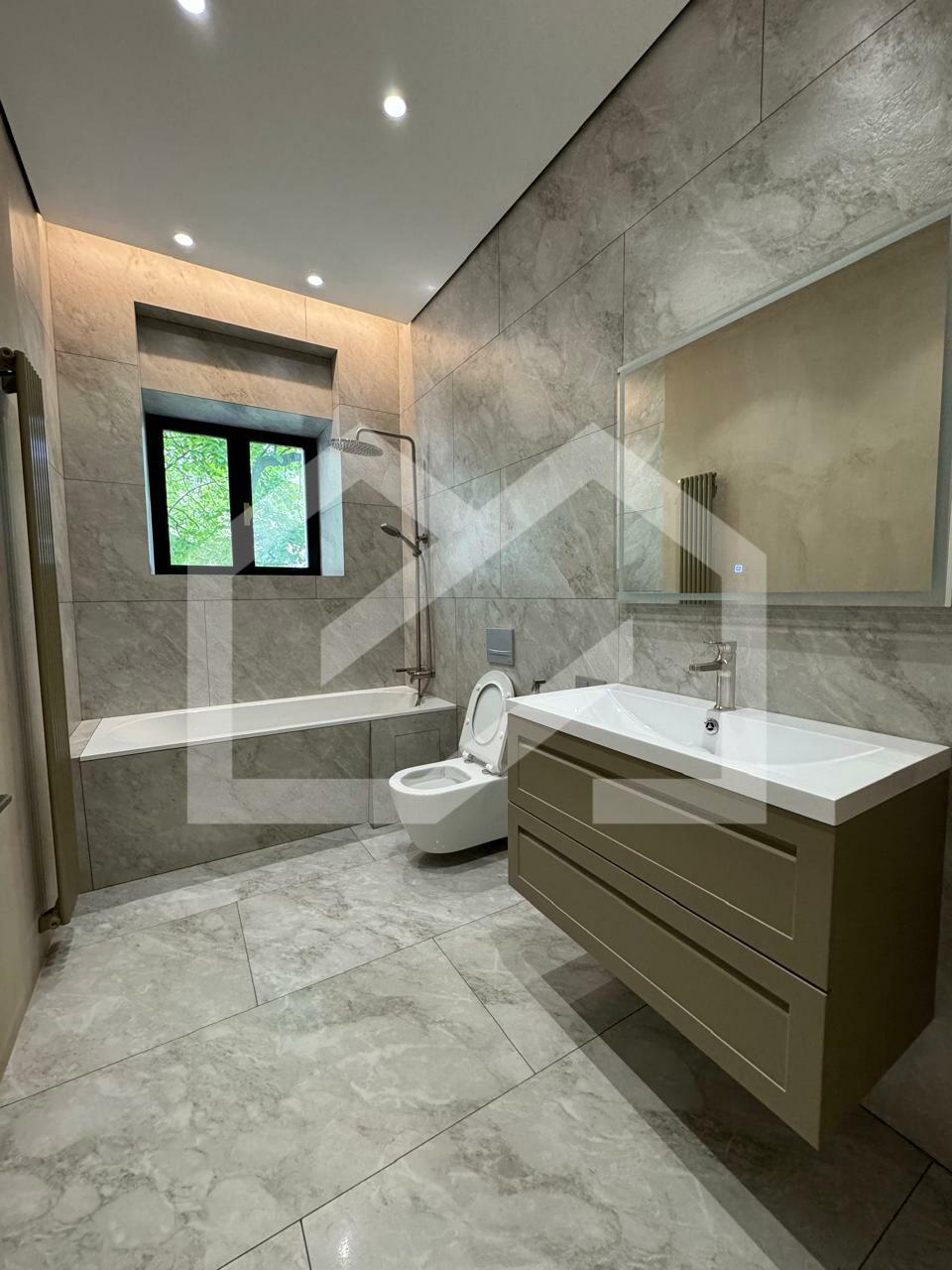 WhatsApp Image 2024-08-07 at 11.44.06 (2).jpeg