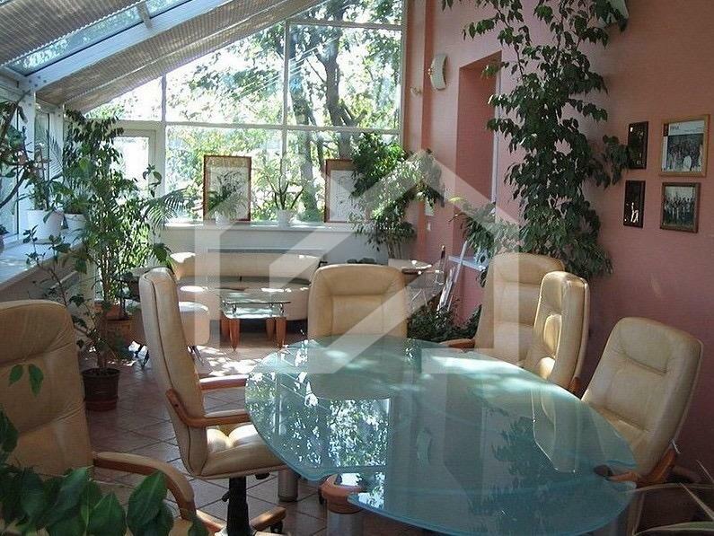 77f3f5b7-81ff-40c5-b418-eace3a36b838.jfif