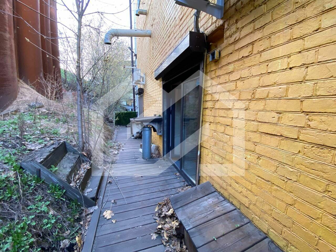 WhatsApp Image 2025-04-17 at 12.44.06 (3).jpeg