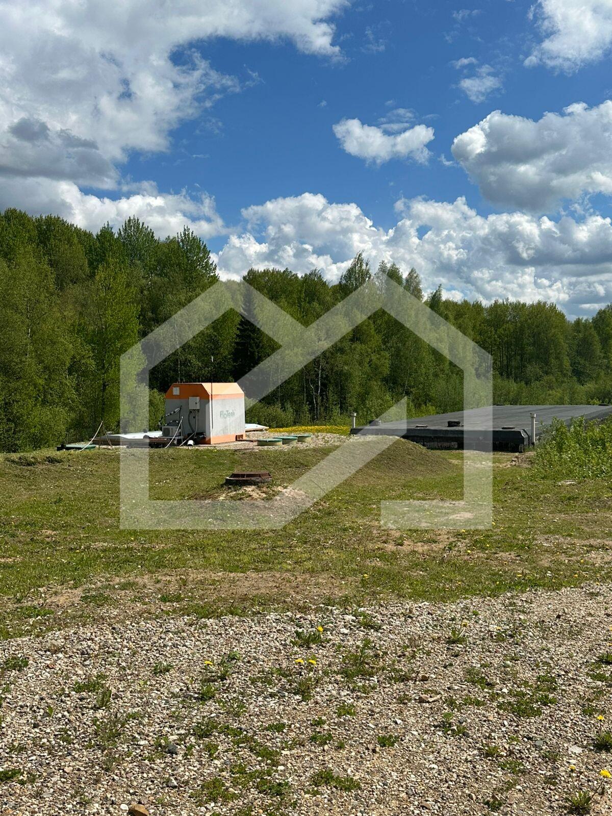 WhatsApp Image 2025-10-21 at 16.55.49 (3).jpeg