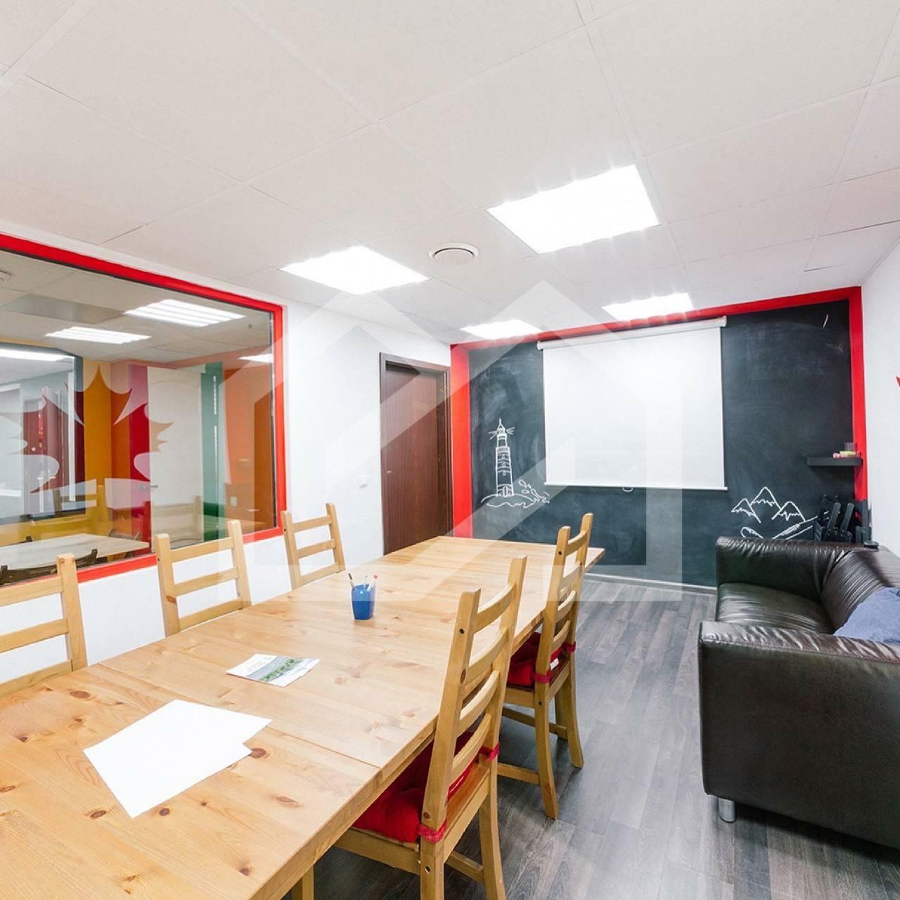 WhatsApp Image 2025-05-19 at 17.48.42 (1).jpeg